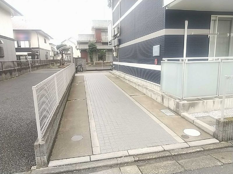 レオネクストドリーム金子 エントランス