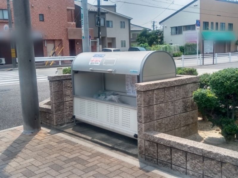 レオパレス南荒子 共用部分