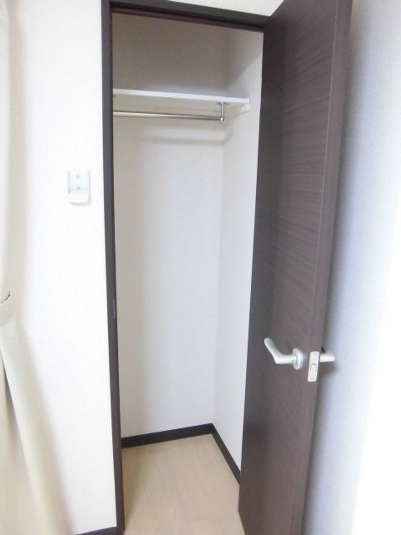 レオネクストやまとⅢ 収納