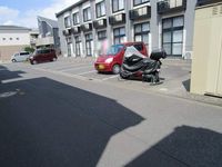 レオパレス陽光台 駐車場