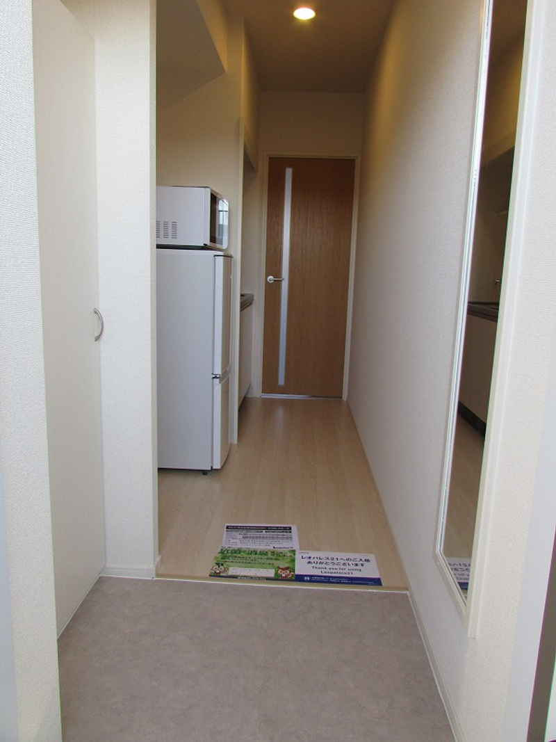 CLEINO KAGURAMACHI II Entrance