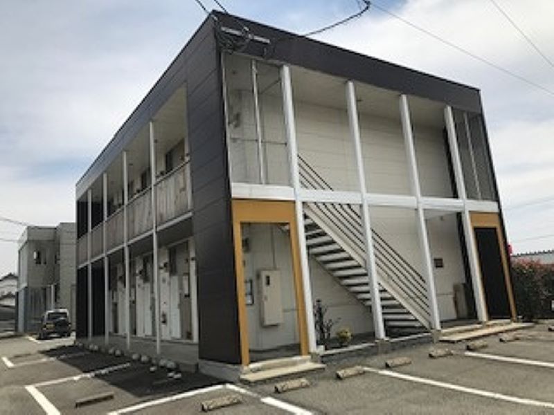 レオパレスクレール　シャトー 外観