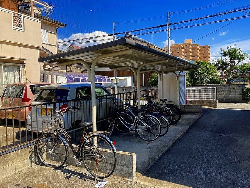 レオパレスレオ 共用部分