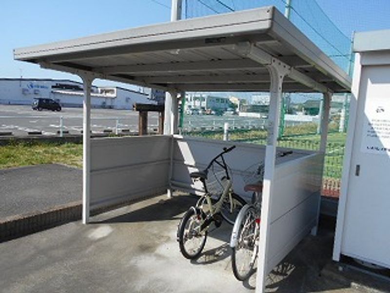 レオパレスライムライト塩 共用部分