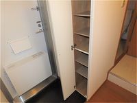 レオパレスハピネス徳間 居間