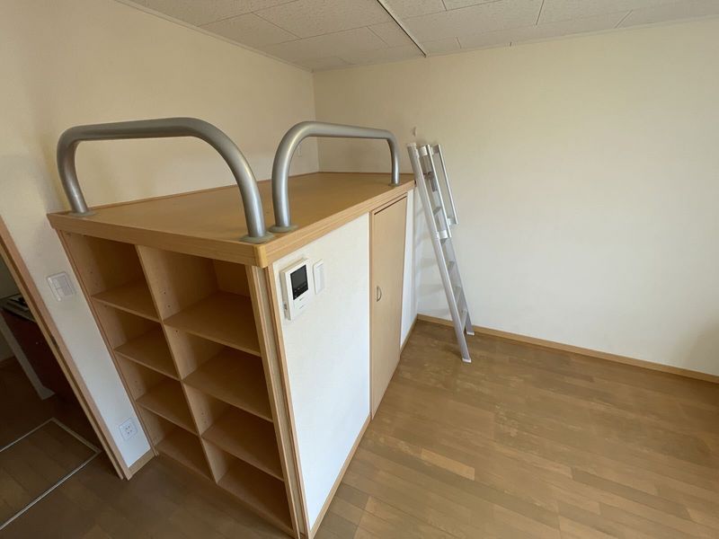 LEONEXT Grand Pierre Other