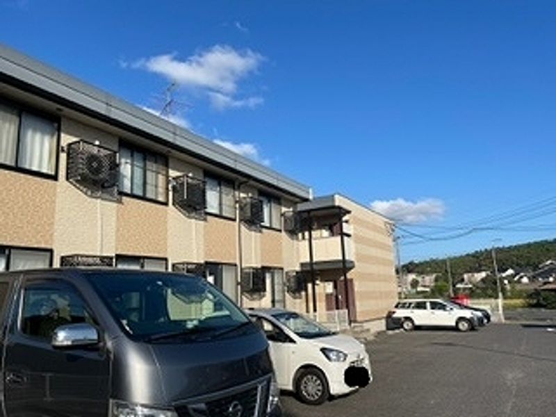 レオパレスシャトー　西門 駐車場