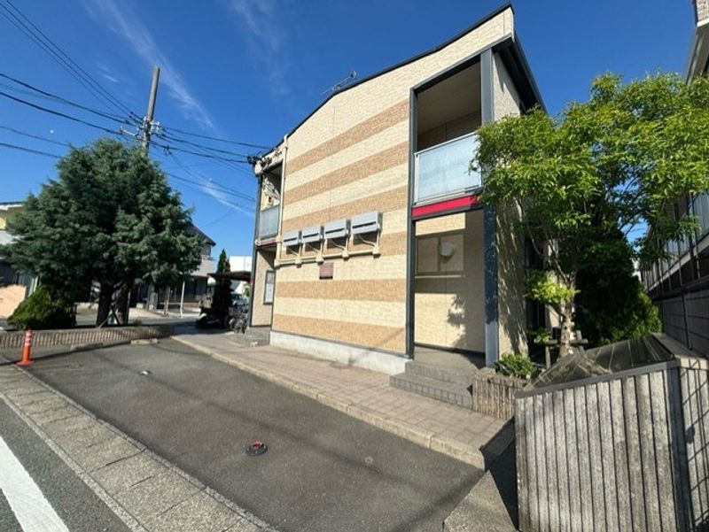 レオパレス大堀 エントランス