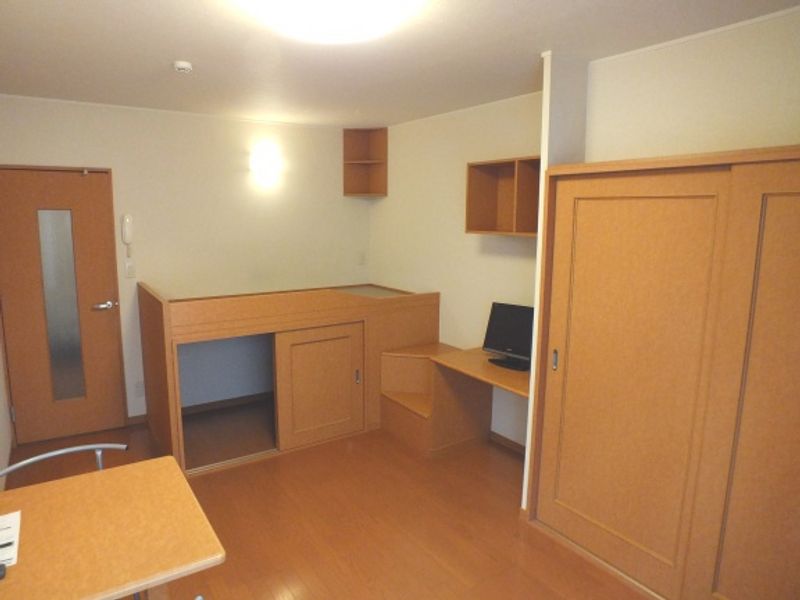 レオパレス新町Ⅱ 居間