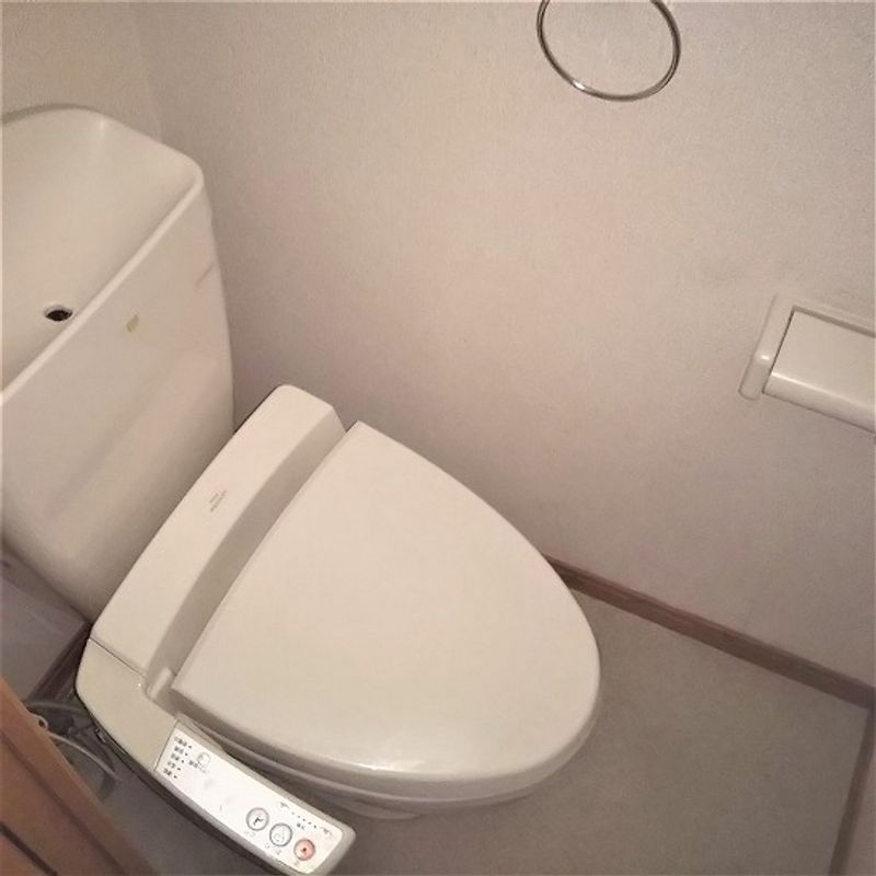 レオパレスみどりⅡ トイレ