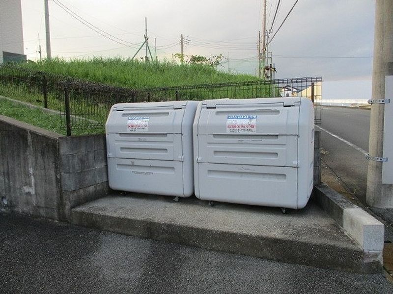 レオパレスフリー undefined