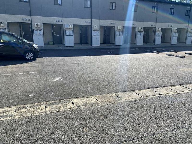 レオパレス長蔵 駐車場
