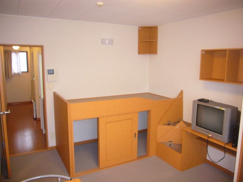 レオパレスビアリッツ 寝室