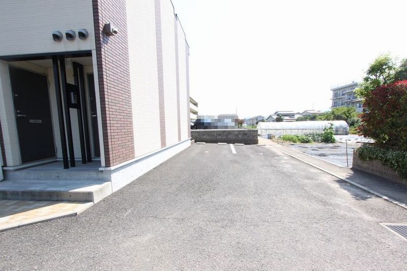 レオネクストサンシャインきらら 駐車場