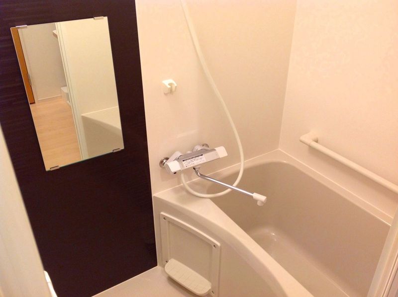 クレイノ幸庵 風呂