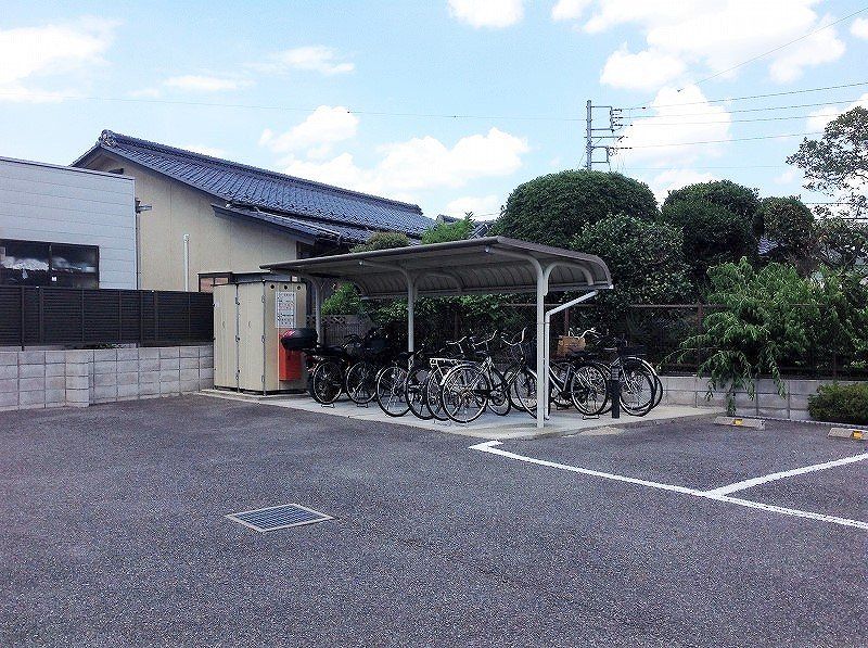 レオパレスＲｏｓｅｔｔｅ 共用部分