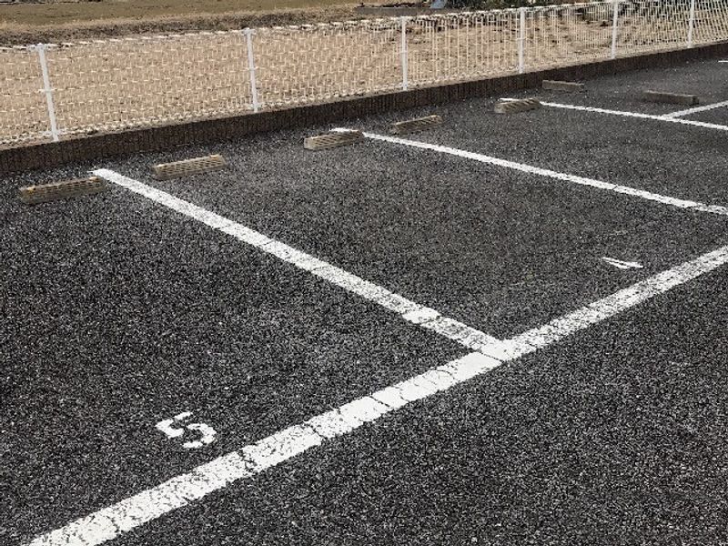 レオパレスサンシャイン 駐車場