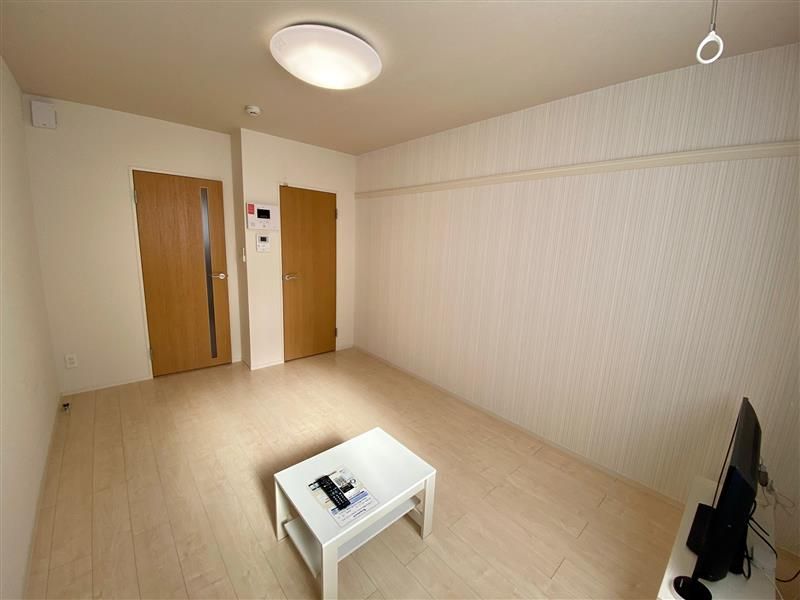 クレイノＫサンライトⅤ 居間