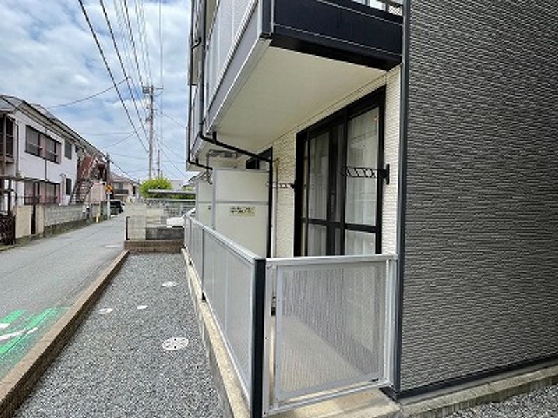 レオパレスクララ３ バルコニー
