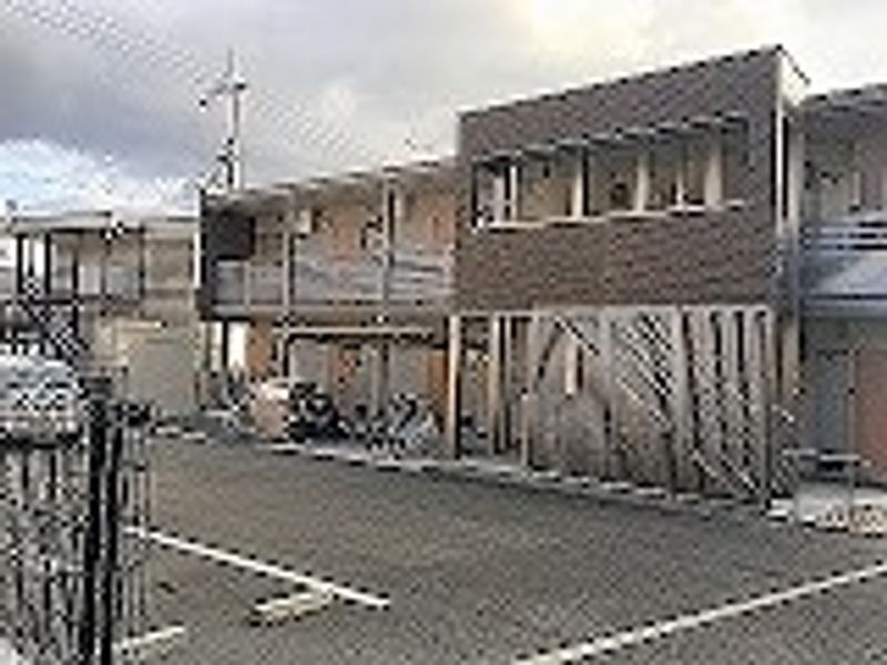 クレイノオームラⅡ 駐車場