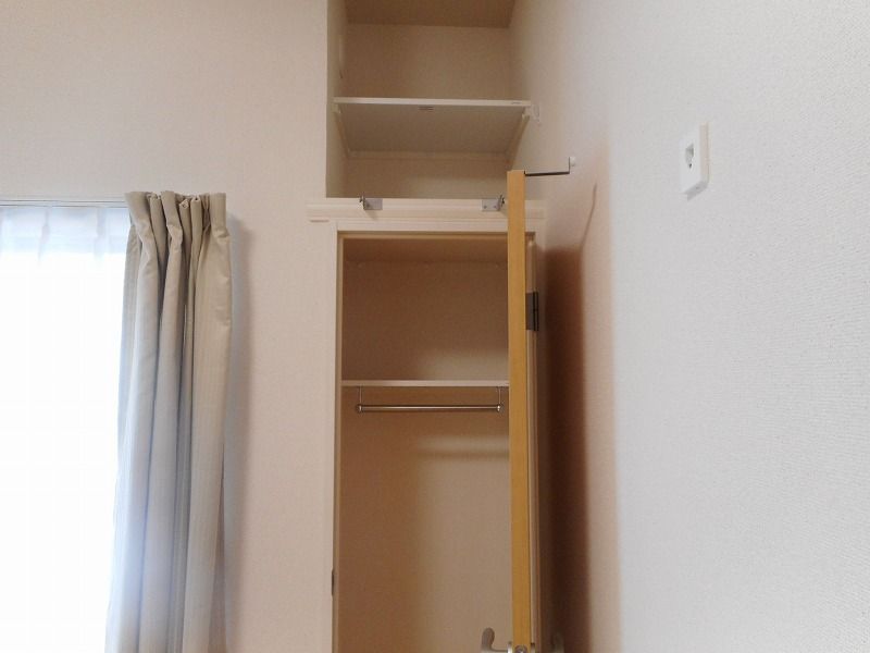 CLEINO SUGAWARA Living room