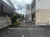 レオパレスアクエリアス エントランス
