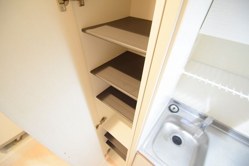 CLEINO INO III Storage