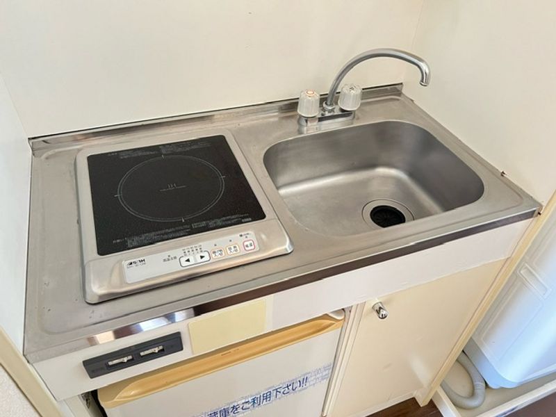 レオパレス向田 キッチン