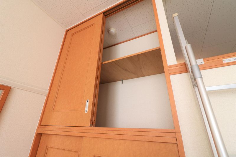 レオパレス伸和 収納