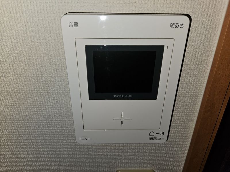 レオパレスウッズ春日 セキュリティ