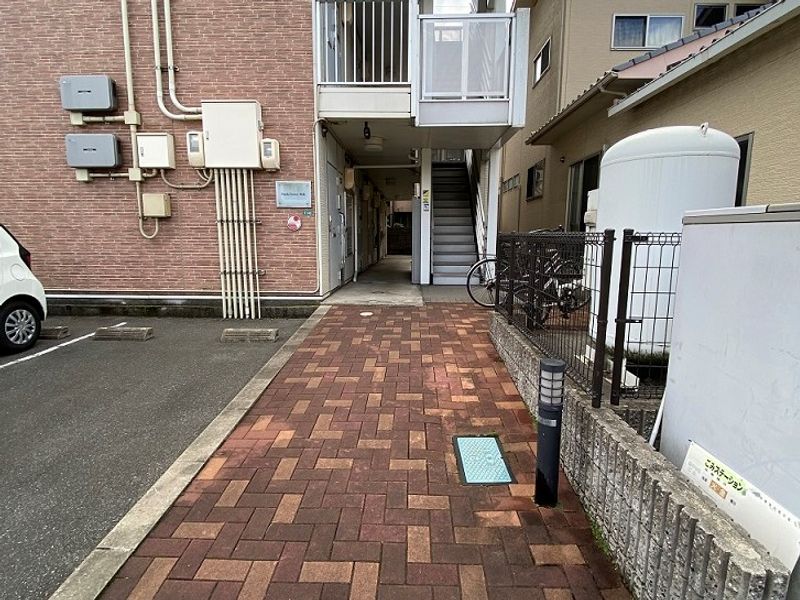 レオパレスＰａｒｋＴｏｗｎ和泉 エントランス