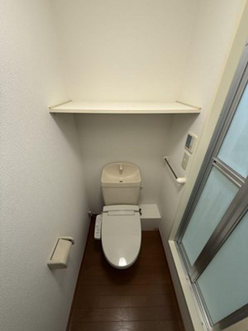 レオパレスベンデュール トイレ
