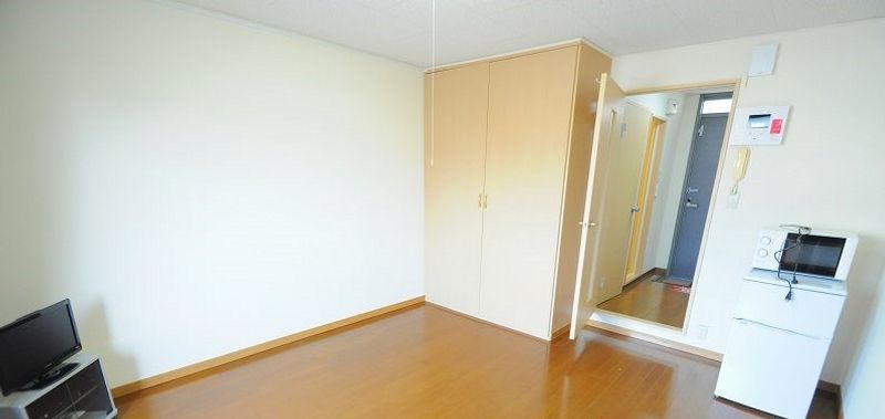 レオパレス長谷Ⅱ 居間