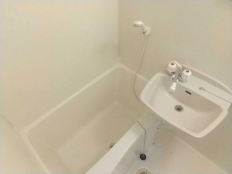 レオパレスエスペランサＣ 風呂