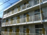 レオパレスグリーンヒルズ 外観