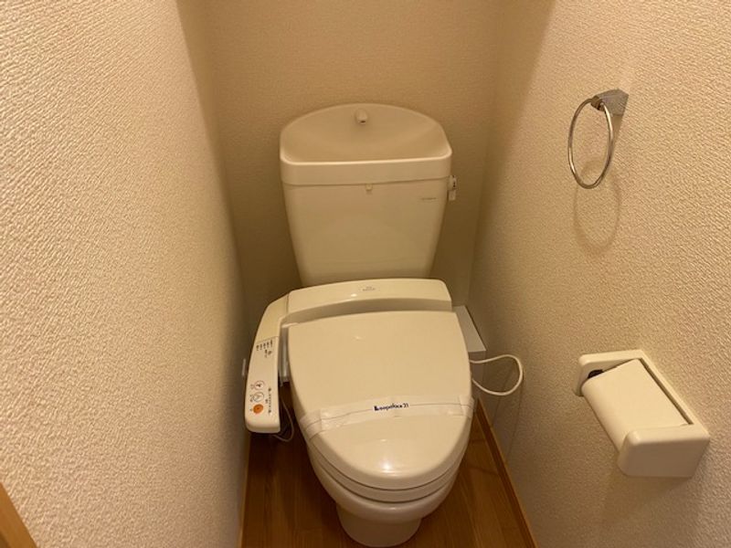 レオパレスグリーンハイツ島崎 トイレ