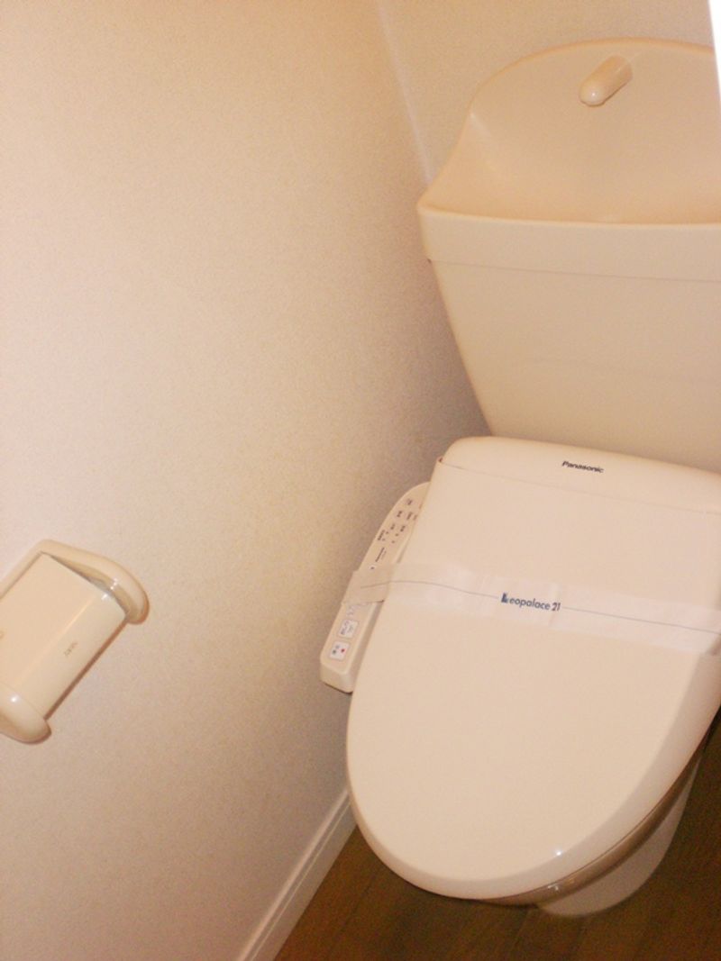 レオパレスドリーム・エイト トイレ