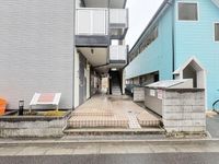 レオパレスキルシュバウム エントランス