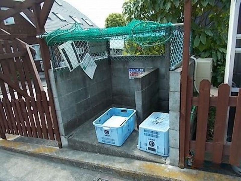 レオパレスエメラルド 共用部分