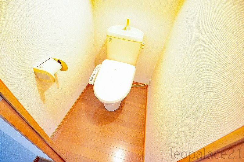レオパレスリバーポート トイレ