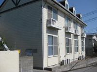 レオパレスユーカリ 外観