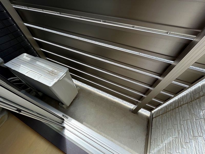 CLEINO Eminence Ban công