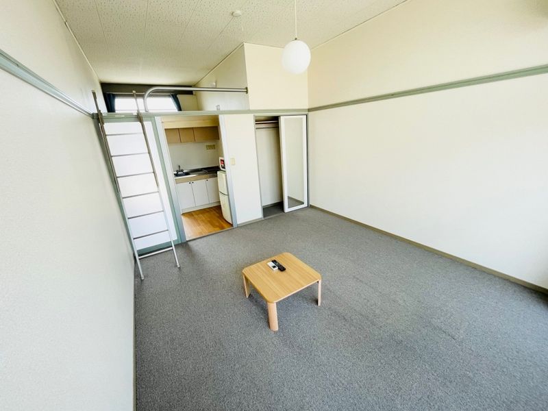 レオパレスＳＩＺＵＫＡ その他