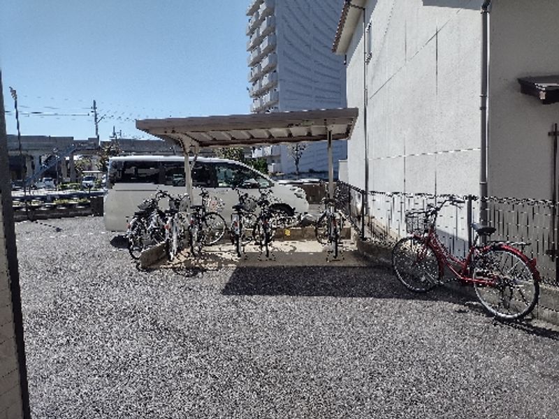 レオパレスＰｏｗｅｒ　Ｌｏｖｅ 駐車場