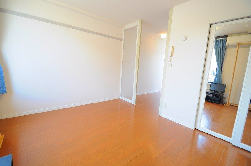 leopalace Plum Hill Living room