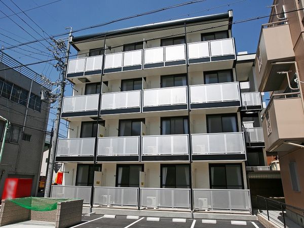 レオパレス橘 外観