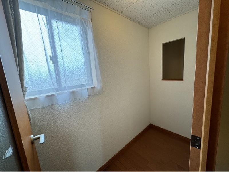 レオパレス春風 収納