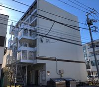 レオパレス富士グランデ 外観