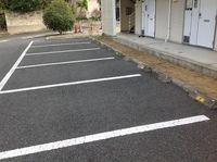 レオパレスコンフォーツＭ 駐車場