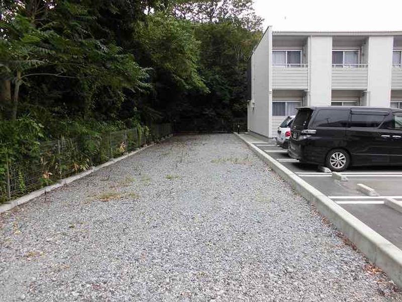 クレイノユーカリ　高見町 庭